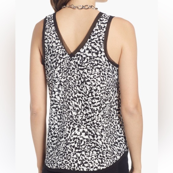NWT! HALOGEN Ivory Black Raw Edge Tank Size Small - Picture 3 of 7
